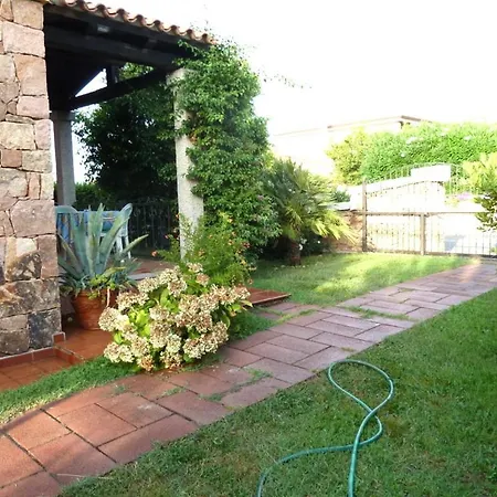 Villino Funtana S 1 Apartment San Teodoro (Sardinia)